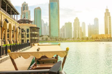 Dubai Mall Lake clipart