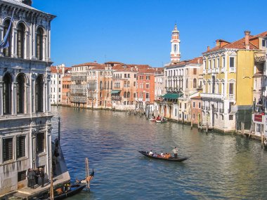 Canal Grande ve Kulesi
