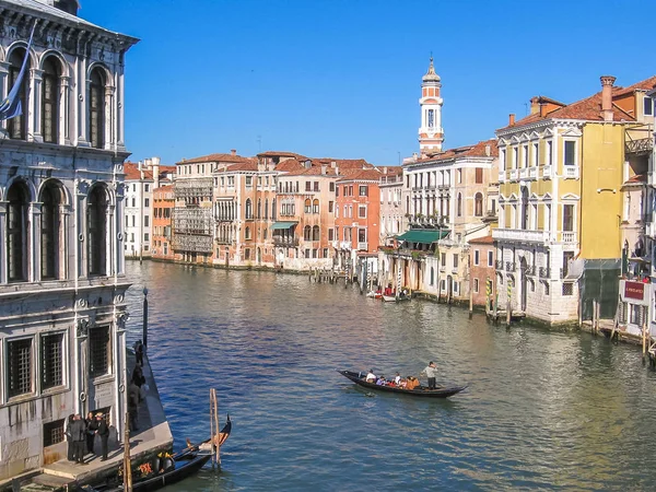 Canal Grande e torre — Fotografia de Stock