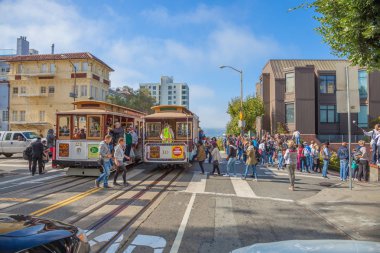 Cable Car Lombard street
