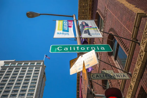 Señal callejera de California — Foto de Stock