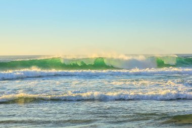 Büyük dalgalar arka plan