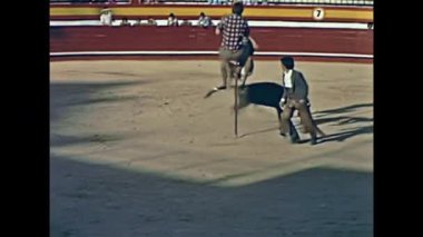 komik rodeo gösterisi