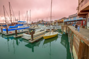 Fisherman's Wharf adlı günbatımı