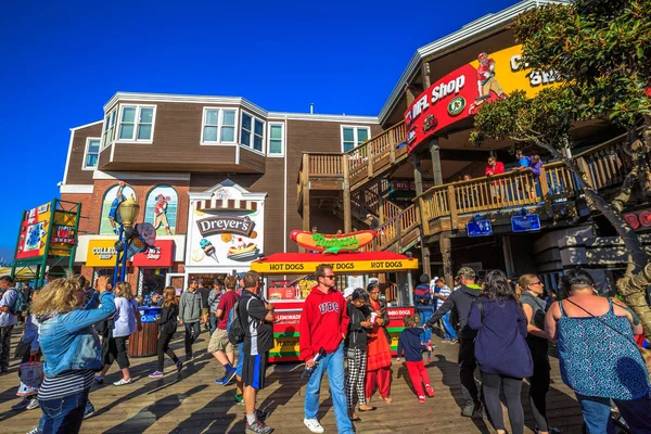 Centro comercial Pier 39 — Fotografia de Stock