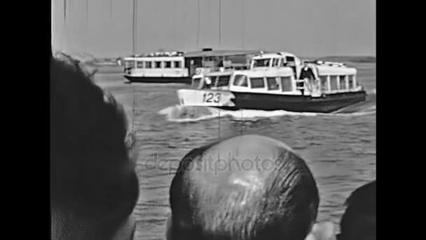 Тур на лодке Венеции — стоковое видео