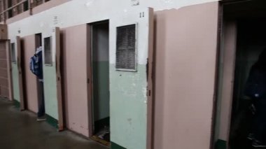 Alcatraz zifiri hücreleri