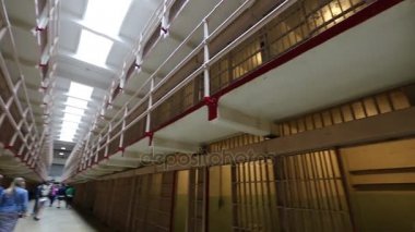 Alcatraz üst koridor hücreleri