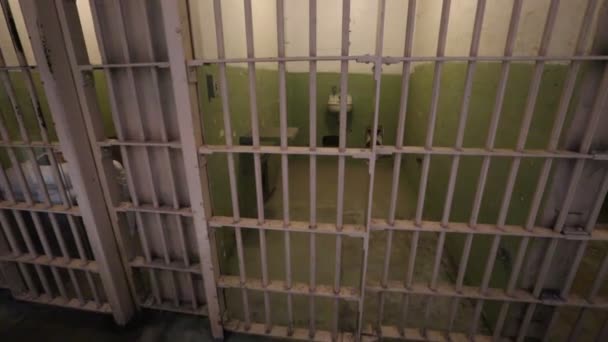 Detalle de celda de Alcatraz — Vídeo de stock