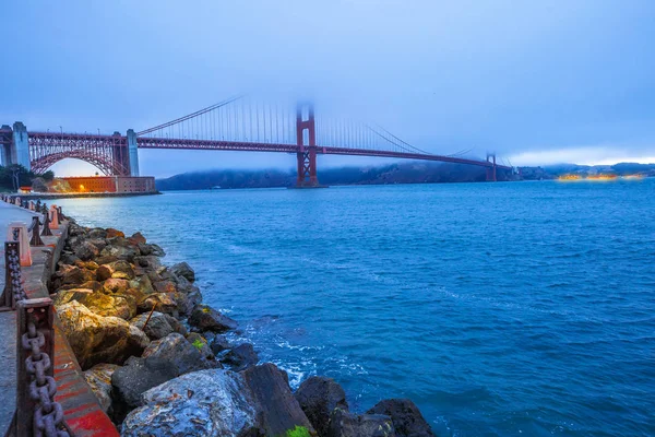 Ponte cancello dorato — Foto Stock