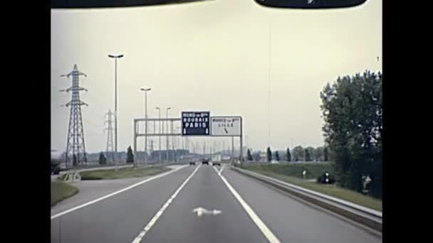 Auto-estrada para Paris — Vídeo de Stock