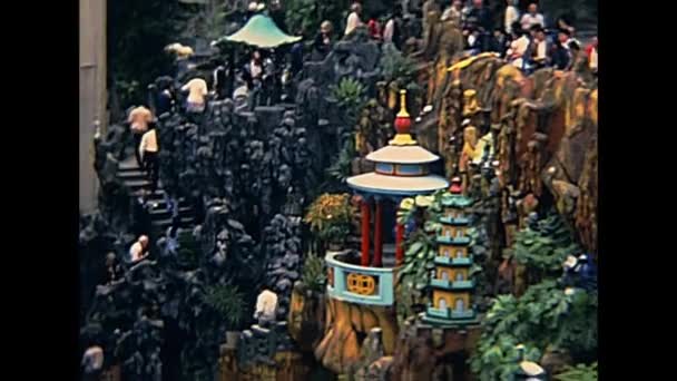 Tiger Balm Garden Statues Stock Video C Bennymarty 145539961