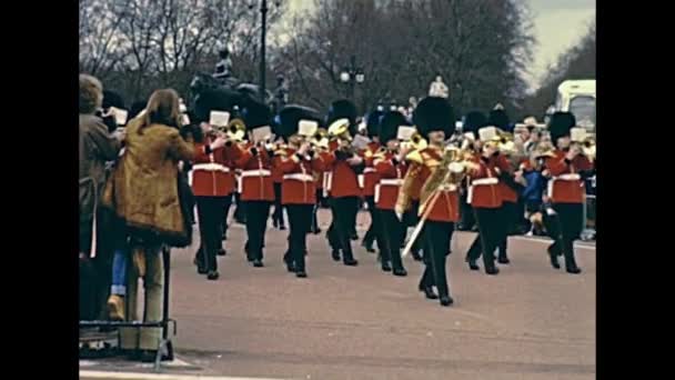 Britse bewakers ceremonie — Stockvideo