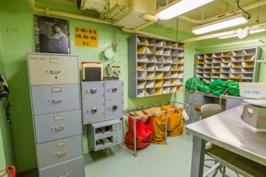 Savaş gemisi postane