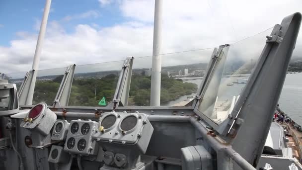 USS Missouri turister — Stockvideo