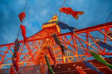 Tokyo Kulesi, Koinobori