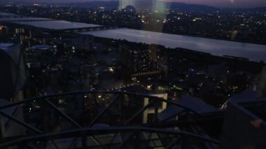 Osaka skyline gece