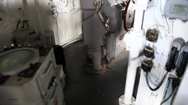 Savaş gemisi kontrol odası