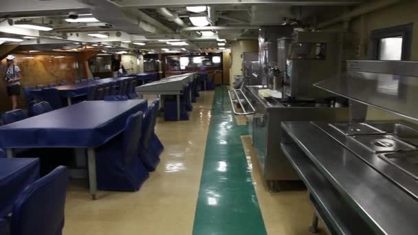 Salle à manger Battleship — Video