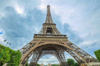 Paris Eyfel Kulesi