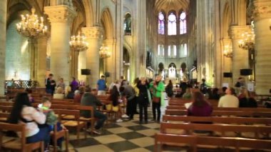 Paris Meryem Kilisesi