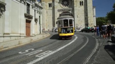 Tramvay 12 ve Se Cathedral