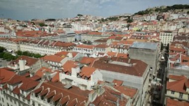 alfama lizbon cityscape