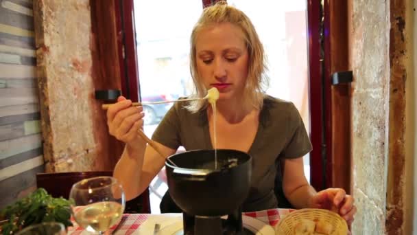 Franska restaurangen Paris — Stockvideo