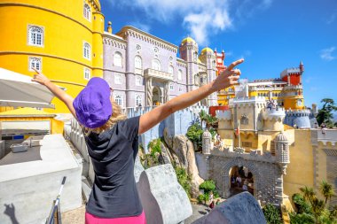 Sintra Pena Palace woman