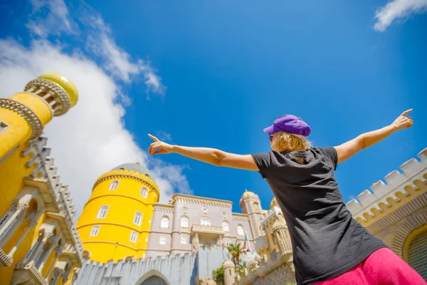 Turista de viajes en Sintra —  Fotos de Stock