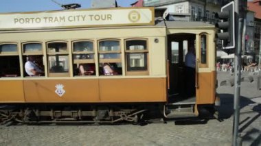 Porto tramvay şehir turu