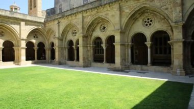 Coimbra eski Katedrali manastır