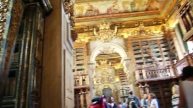 Coimbra kütüphane iç