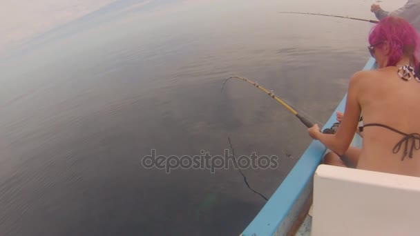 Woman fishing in Mexico — Stock Video