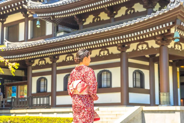 Kimono kvinna Hase-Dera — Stockfoto