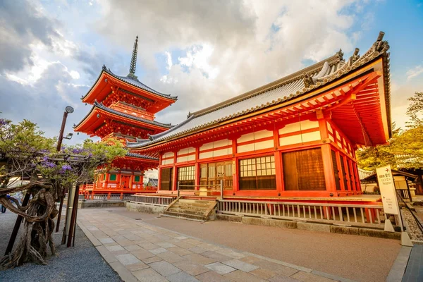 Kiyomizu templo dera Kioto — Foto de Stock