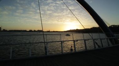 Elizabeth Quay köprü günbatımı