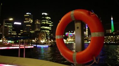 Kırmızı can simidi Perth