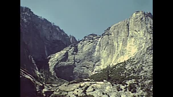 Yosemite np obere Wasserfälle — Stockvideo