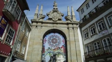 Arco da Porta Nova