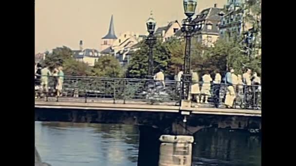 Strasbourg Sainte-Madeleine híd — Stock videók