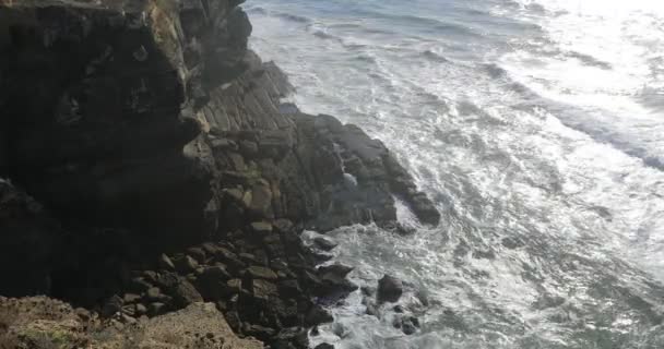 Azenhas do Mar cliff — стокове відео