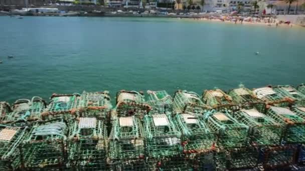 Κασκαΐς: δίχτυα αλιείας στη θάλασσα — Αρχείο Βίντεο