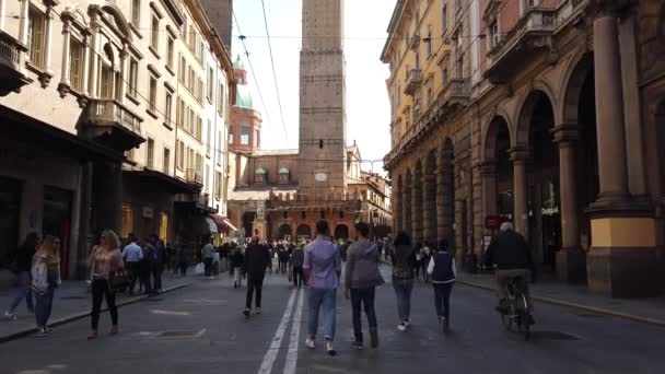 Bolognas historiska centrum — Stockvideo