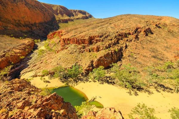 Lookout platform at Ormiston Gorge — Stock Photo, Image