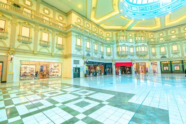 Doha Villaggio Mall — стокове фото