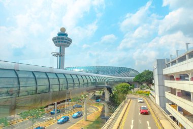 Jewel Changi Havaalanı Kontrol Kulesi