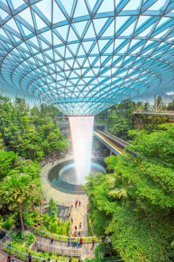 Yağmur Girdabı Şelalesi Singapur
