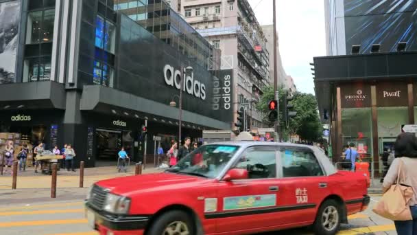 Hongkong taxi bilar — Stockvideo