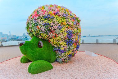 Çiçek heykeli Yokohama Parkı